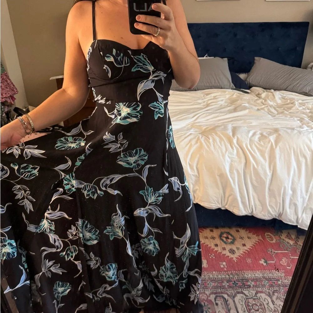 Yumi Kim Silk Bustier Maxi Dress with Blue Floral Design - Picture 3 of 8